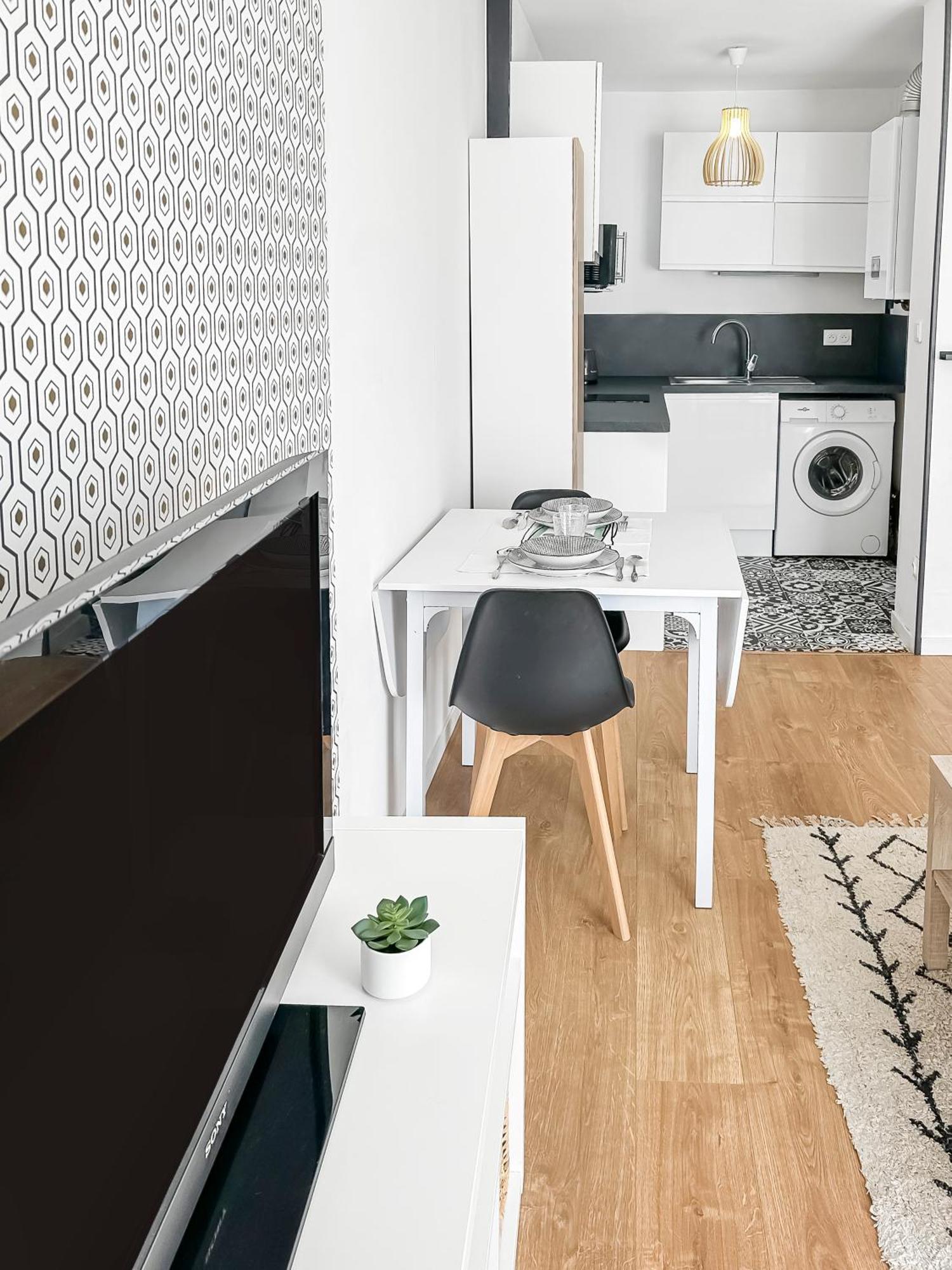 Appartement Lumineux, Wi-Fi Et Parking Prive 니오르 외부 사진