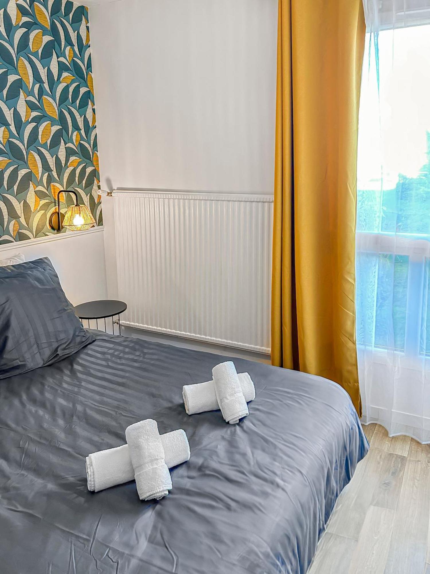 Appartement Lumineux, Wi-Fi Et Parking Prive 니오르 외부 사진
